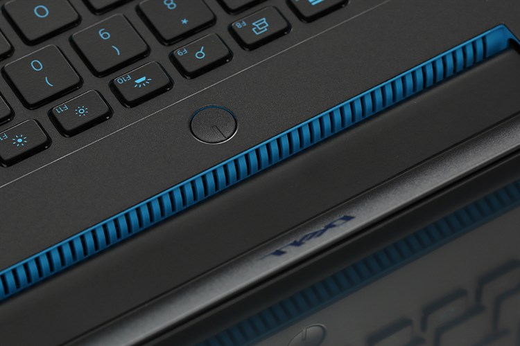 Laptop Dell Gaming G3 15 3500 i5 10300H/8GB/1TB+256GB/4GB GTX1650/120Hz/Win10 (70253721) Màu Đen