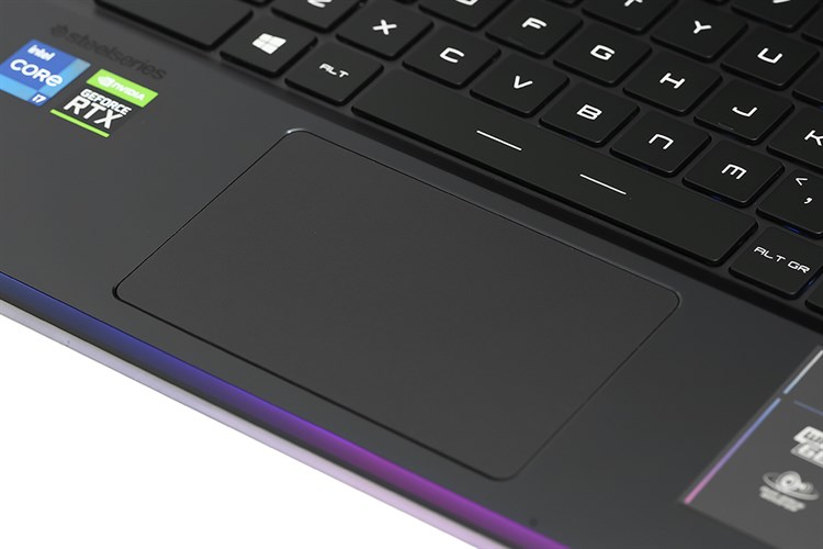 Laptop MSI Gaming GE66 Raider 11UG i7 11800H/16GB/2TB SSD/8GB RTX3070/360Hz/Balo/Chuột/Win10 (258VN) Màu Đen