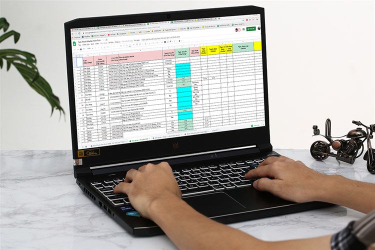 Laptop Acer Predator Helios PH315 54 75YD i7 11800H/16GB/512GB/6GB RTX3060/165Hz/Win10 (NH.QC2SV.002) Màu Đen