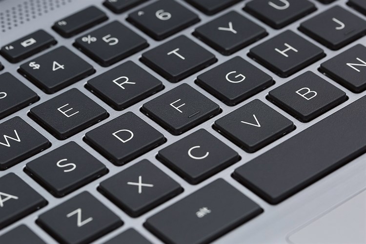 Laptop HP 240 G8 i3 1005G1/4GB/256GB/Win10 (519A4PA) Màu Bạc