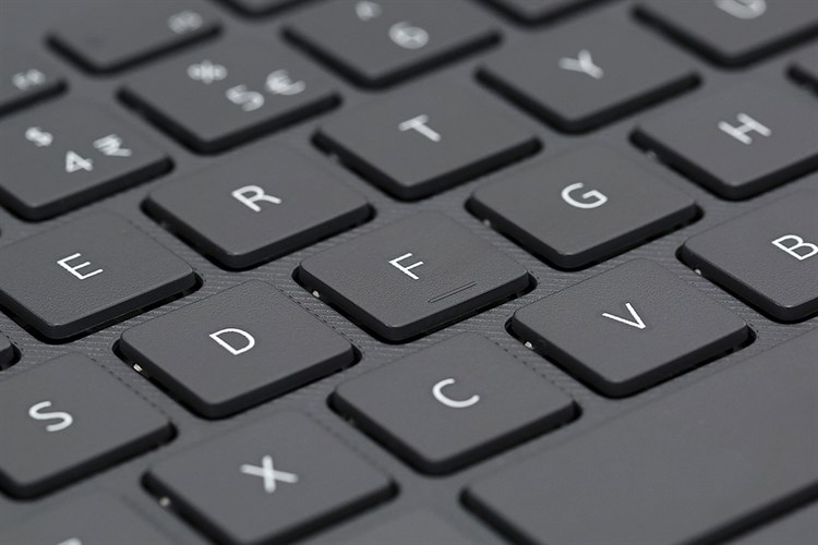 Laptop Dell Vostro 3500 i5 1135G7/8GB/512GB/2GB MX330/Office H&S2019/Win10 (P90F006CBL) Màu Đen