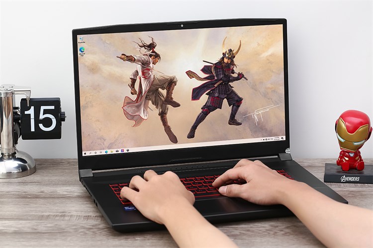 Laptop MSI Katana GF76 11UC i7 11800H/8GB/512GB/4GB RTX3050/144Hz/Balo/Chuột/Win10 (441VN) Màu Đen