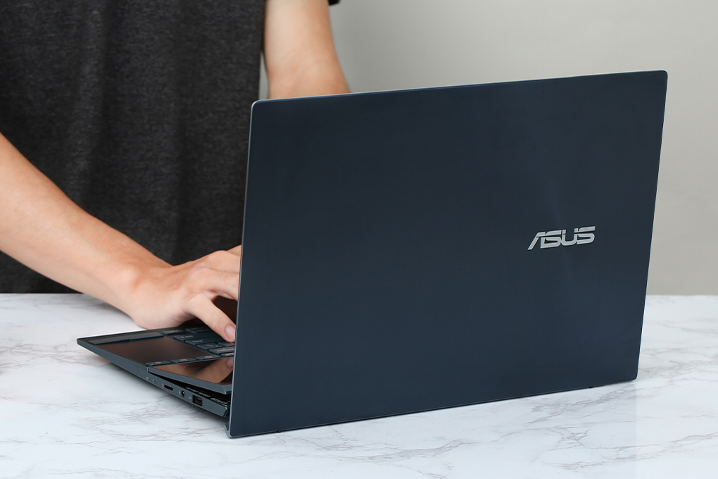 Laptop Asus ZenBook Duo UX482EA i7 1165G7/16GB/1TB SSD/Touch/Pen/Túi/Stand/Win10 (KA268T) Màu Xanh đen