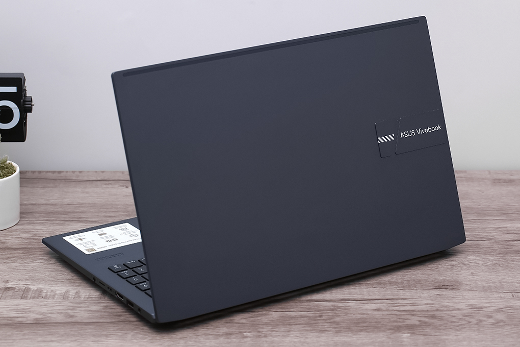 Laptop Asus VivoBook Pro 15 OLED M3500QC R5 5600H/8GB/512GB/4GB RTX3050/Win10 (L1105T) Màu Xanh đen