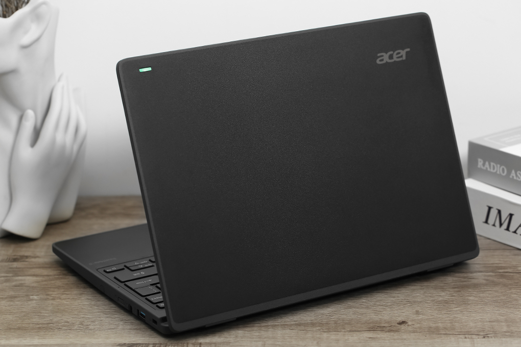 Laptop Acer TravelMate B3 TMB311 31 C2HB N4020/4GB/128GB/Win11 (NX.VNFSV.006) giá rẻ