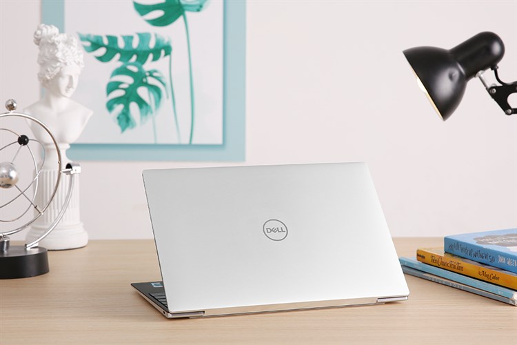Laptop Dell XPS 13 9310 i5 1135G7/8GB/512GB/Cáp/Office H&S/Win11 (70273578) Màu Bạc