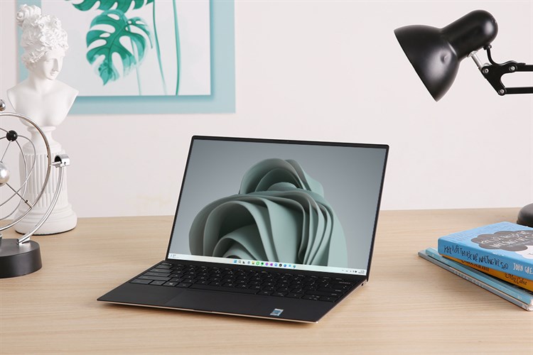 Laptop Dell XPS 13 9310 i5 1135G7/8GB/512GB/Cáp/Office H&S/Win11 (70273578) Màu Bạc