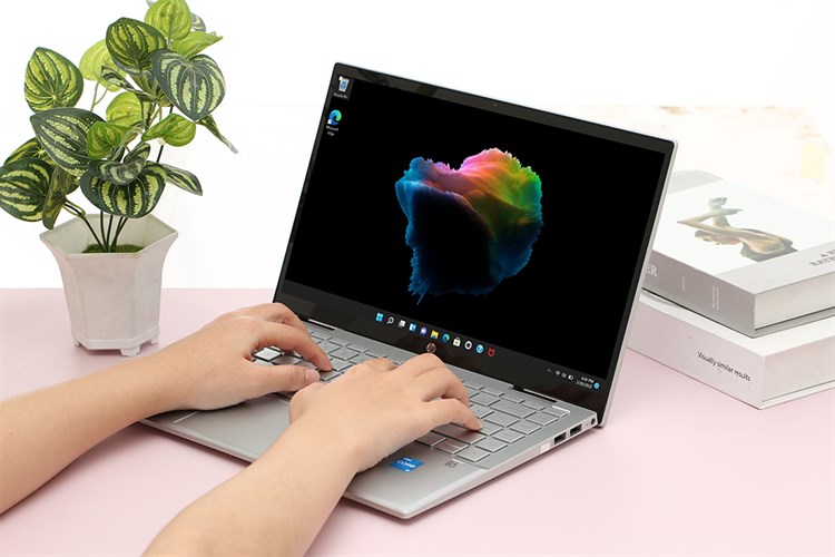 Laptop HP Pavilion X360 14 dy0161TU i3 1125G4/4GB/512GB/Touch/Win11 (4Y1D2PA) Màu Bạc