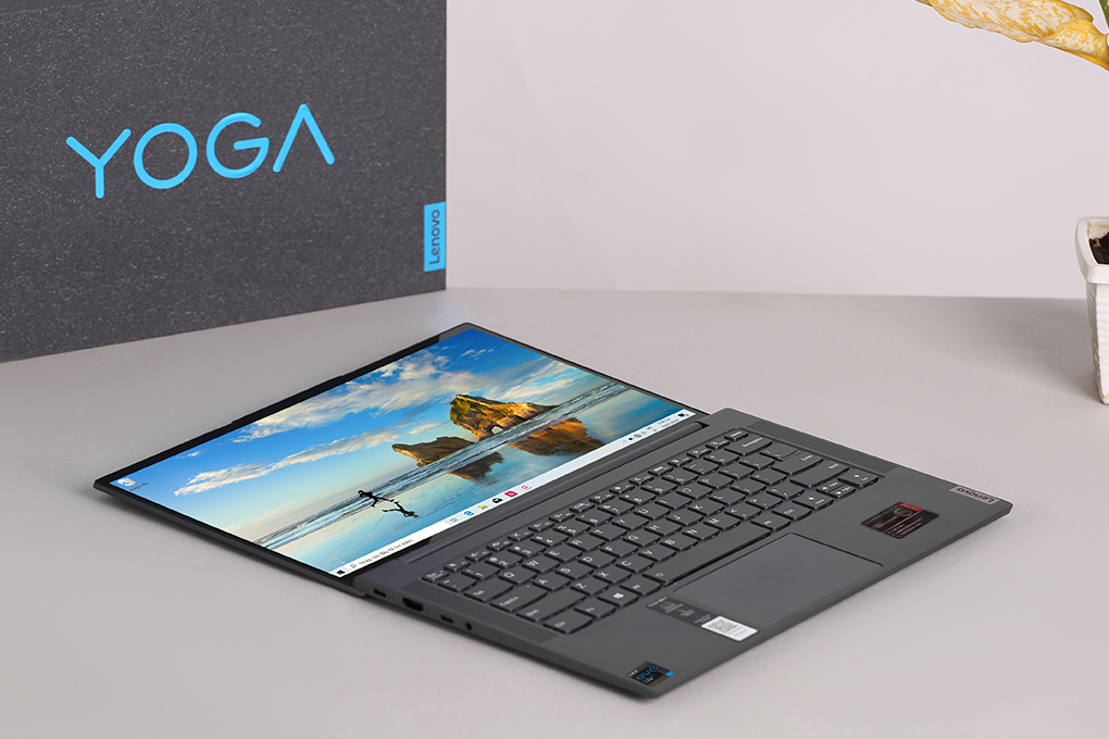 Laptop Lenovo Yoga Slim 7 14ITL05 i5 1135G7/8GB/512GB/Win11 (82A300LAVN) chính hãng