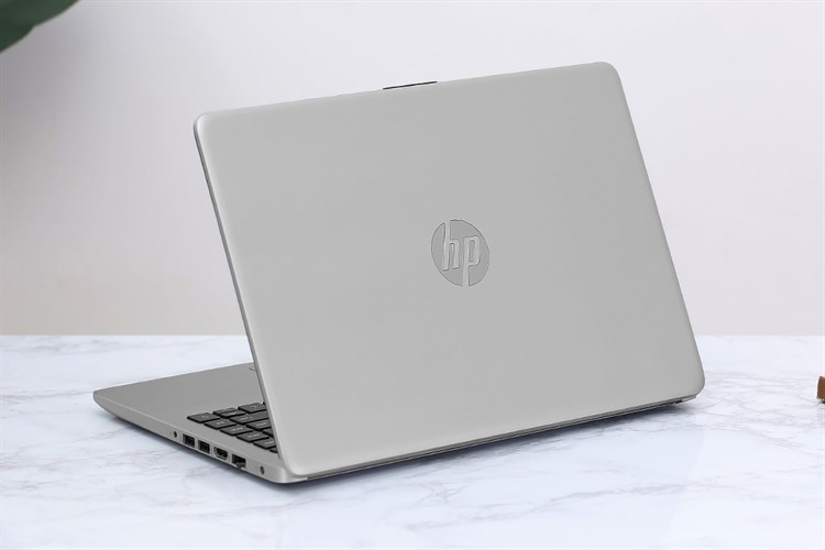 Laptop HP 245 G8 R5 5500U/8GB/256GB/Win11 (61C65PA) Màu Bạc