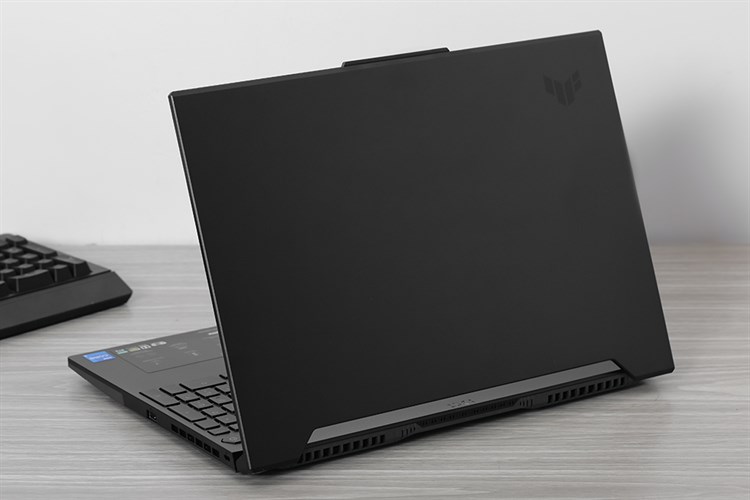 Laptop Asus Gaming TUF Dash F15 FX517ZC i5 12450H/8GB/512GB/4GB RTX3050/144Hz/Win11 (HN077W) Màu Đen