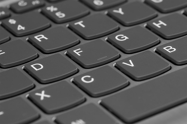 Laptop Lenovo IdeaPad 3 15IML05 i3 10110U/4GB/256GB/Win11 (81WB01DYVN) Màu Xám