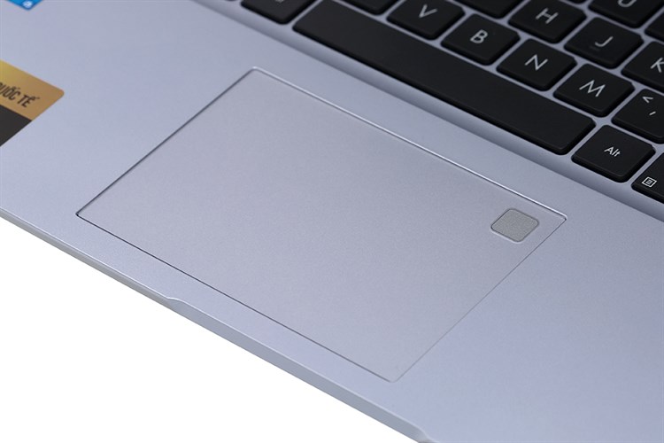 Laptop Asus Vivobook 15 X1502ZA i5 1240P/8GB/512GB/Win11 (EJ120W) Màu Bạc