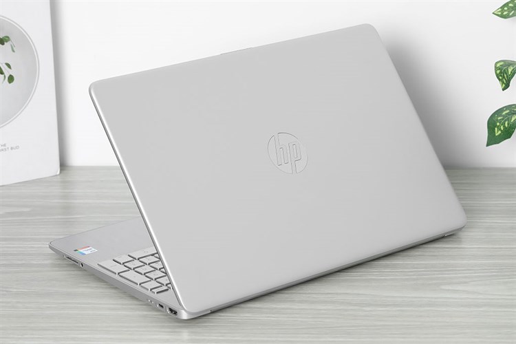 Laptop HP 15s fq5077TU i7 1255U/8GB/512GB/Win11 (6K797PA) Màu Bạc
