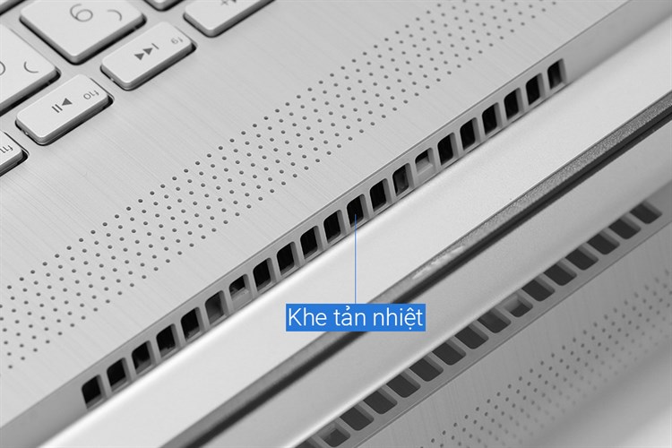 Laptop HP 15s fq5077TU i7 1255U/8GB/512GB/Win11 (6K797PA) Màu Bạc