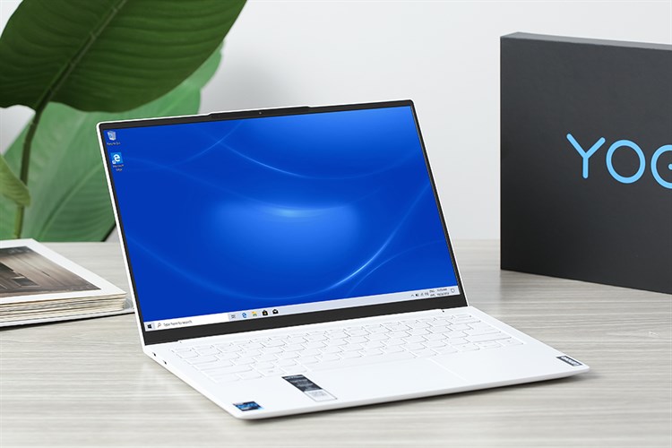 Laptop Lenovo Yoga Slim 7 Carbon 13ITL5 i5 1135G7/16GB/512GB/Win11 (82EV00AVVN) Màu Trắng