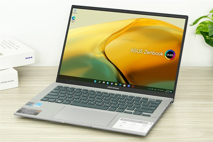 Laptop Asus Zenbook 14 OLED UX3402ZA i5 1240P/8GB/512GB/90Hz/Cáp/Túi/Win11 (KM220W) Màu Bạc