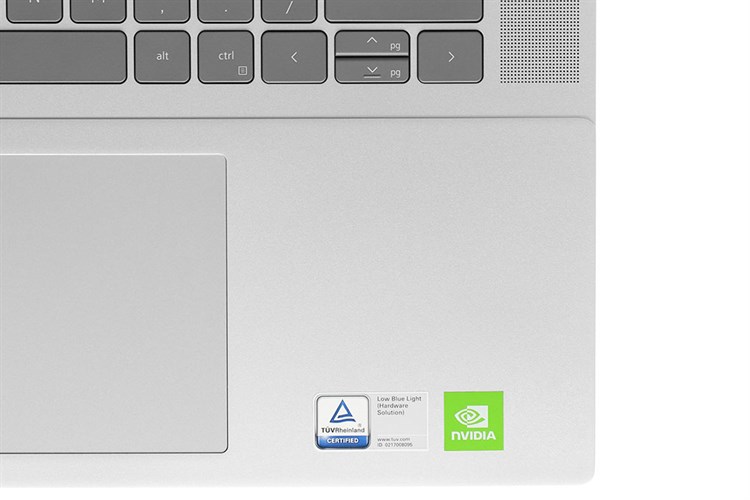 Laptop Dell Inspiron 16 5620 i5 1240P/16GB/512GB/2GB MX570/OfficeHS/Win11 (N6I5003W1) Màu Bạc