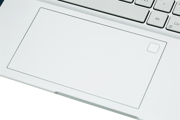 Laptop Asus VivoBook 15X OLED A1503ZA i3 1220P/8GB/256GB/Win11 (L1152W) Màu Bạc