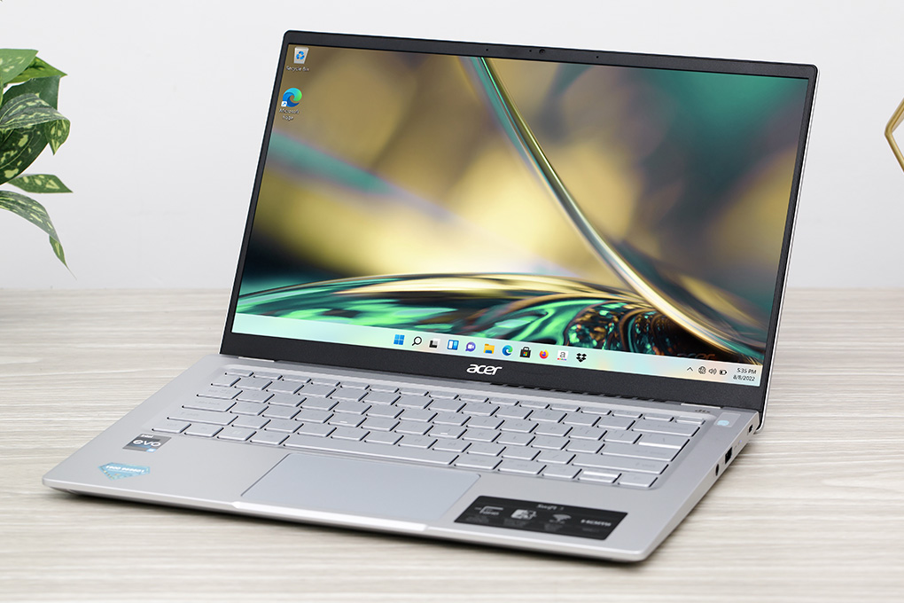Laptop Acer Swift 3 SF314, chiếc laptop có thiết kế tinh tế và hiệu năng đỉnh cao Laptop Acer Swift 3 SF314, chiếc laptop có thiết kế tinh tế và hiệu năng đỉnh cao