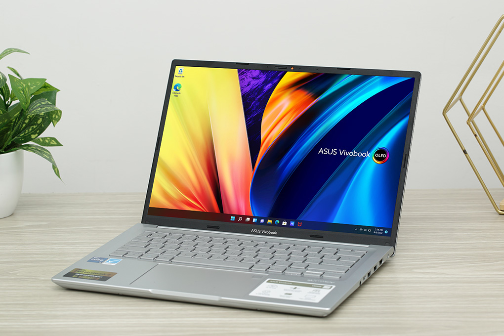 Laptop Asus Vivobook 14X OLED A1403ZA i5 12500H/8GB/512GB/Win11 (KM065W) Màu Bạc