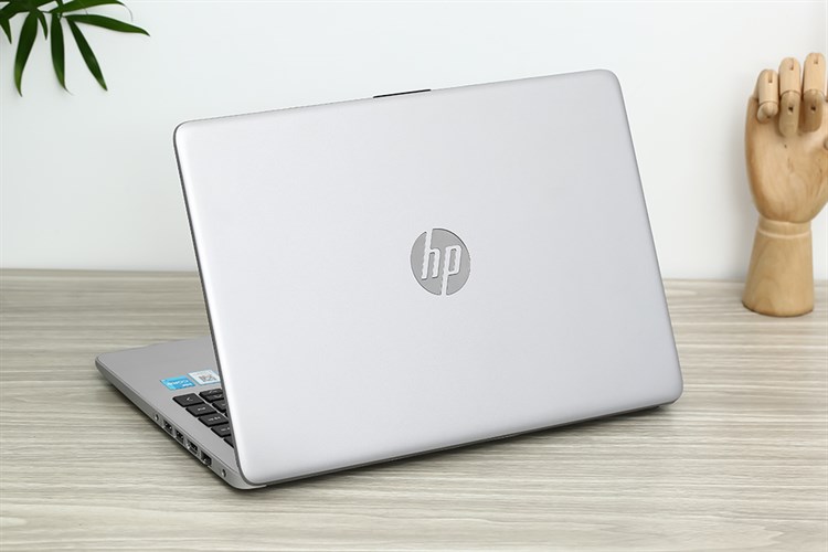Laptop HP 240 G8 i3 1115G4/8GB/256GB/Win11 (6L1A1PA) Màu Bạc