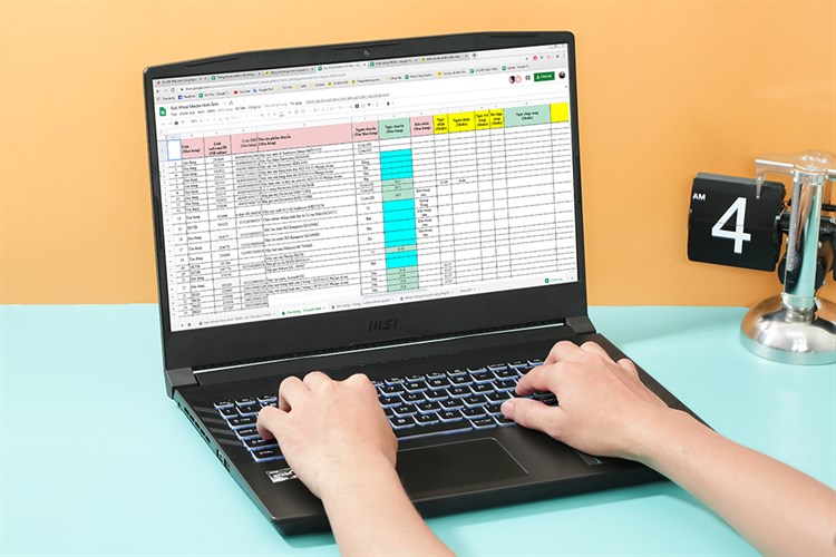 Laptop MSI Gaming Alpha 15 B5EEK R7 5800H/16GB/512GB/8GB RX6600M/144Hz/Balo/Chuột/Win11 (218VN) Màu Đen