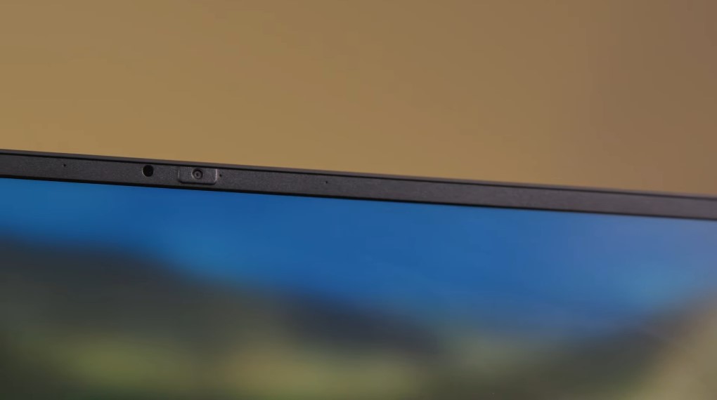 LG gram 2022 i7 1260P (16Z90Q-G.AH76A5) - Thiết kế viền màn hình trên