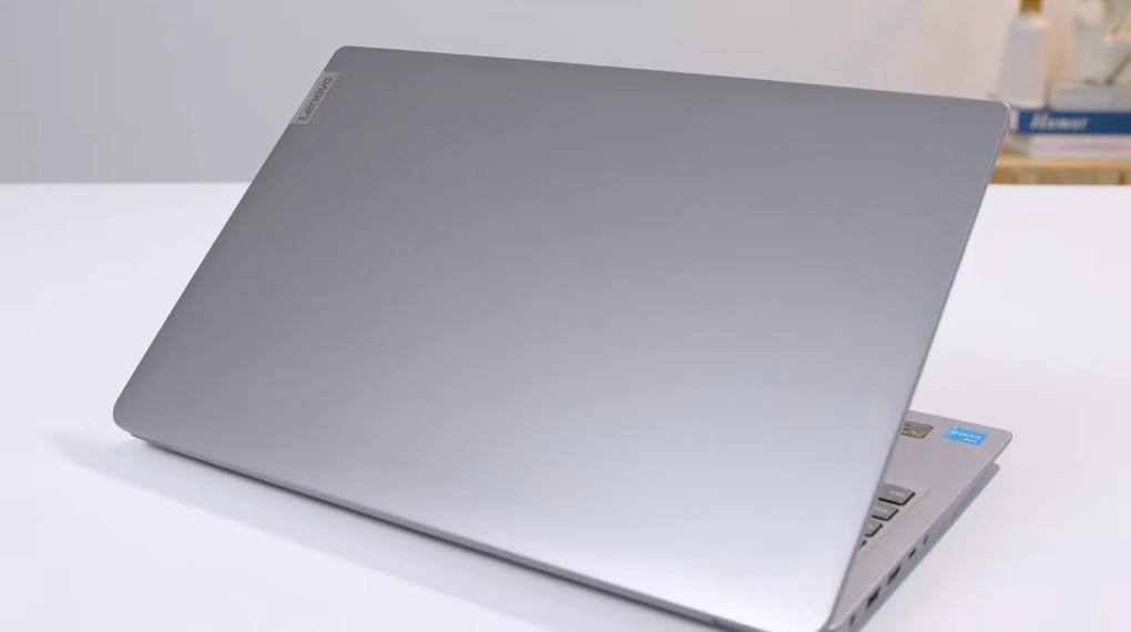 Laptop Lenovo Ideapad 3 15IAU7 i3 (82RK005LVN) - Thiết kế
