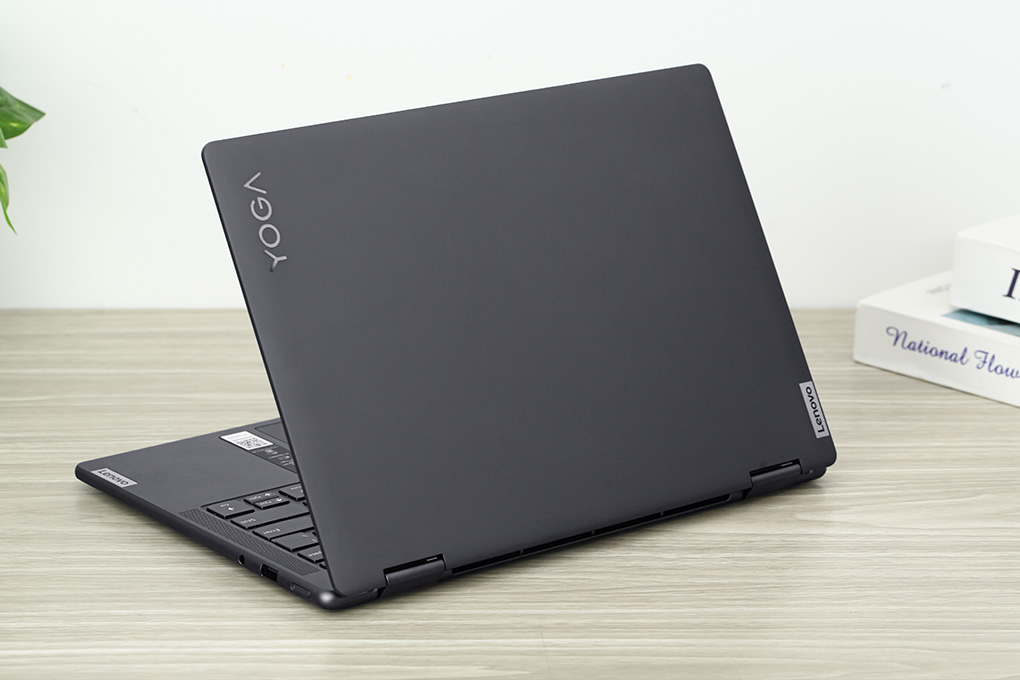 Laptop Lenovo Yoga 7 14IAL7 i7 1260P/16GB/512GB/Touch/Pen/Win11 (82QE000QVN) Màu Xám