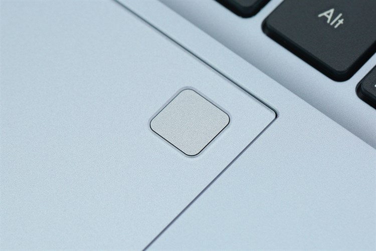 Laptop Asus Vivobook 14 X1402ZA i3 1220P/4GB/512GB/Win11 (EK249W) Màu Bạc