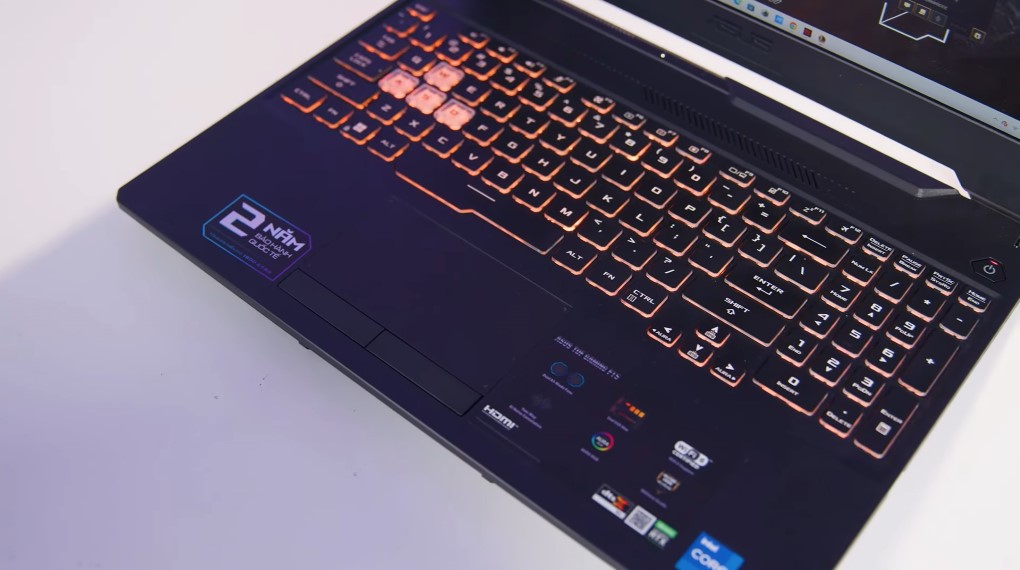 Laptop Asus TUF Gaming FX506HM i7 (HN366W) - Bàn phím