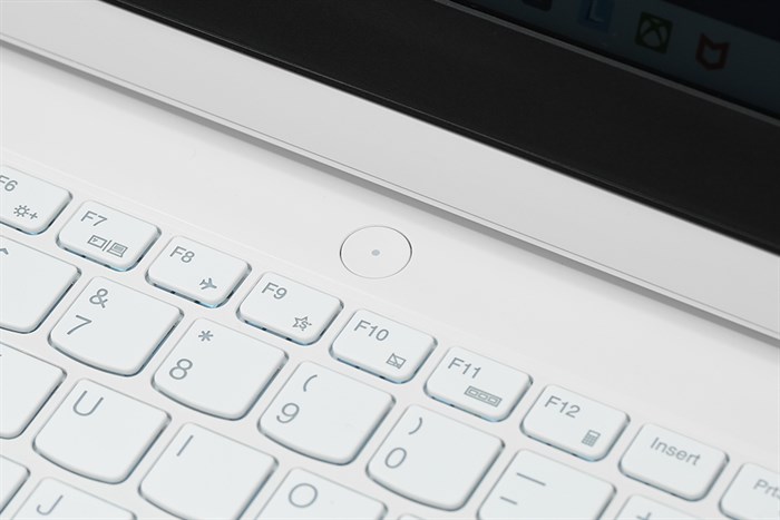 Laptop Lenovo Ideapad Gaming 3 15IAH7 i7 12700H/16GB/512GB/4GB RTX3050Ti/120Hz/Win11 (82S9007UVN) Màu Trắng