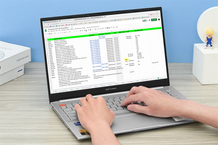 Laptop Asus Vivobook Pro 15 OLED K6502Z i7 12650H/16GB/512GB/4GB RTX3050/Win11 (MA036W) Màu Bạc