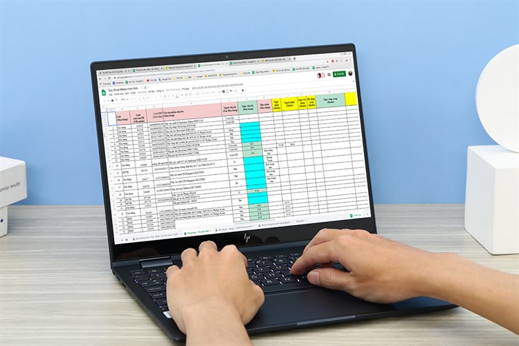 Laptop HP Envy X360 13 bf0090TU i7 1250U/16GB/512GB/Touch/Pen/Win11 (76B13PA) Màu Xanh