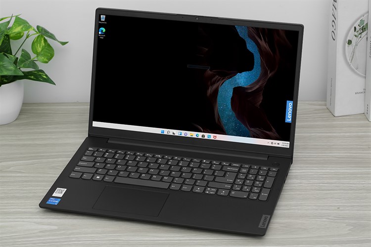 Laptop Lenovo V15 G3 IAP i5 1235U/8GB/512GB/Win11 (82TT0064VN) Màu Đen