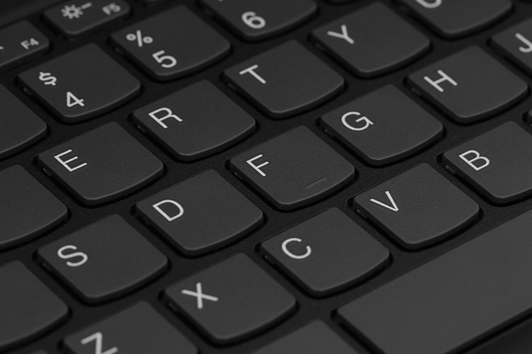 Laptop Lenovo V15 G3 IAP i5 1235U/8GB/512GB/Win11 (82TT0064VN) Màu Đen