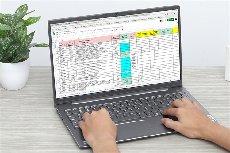 Laptop Lenovo Ideapad 5 15IAL7 i5 1235U/8GB/512GB/Win11 (82SF005HVN) Màu Xám