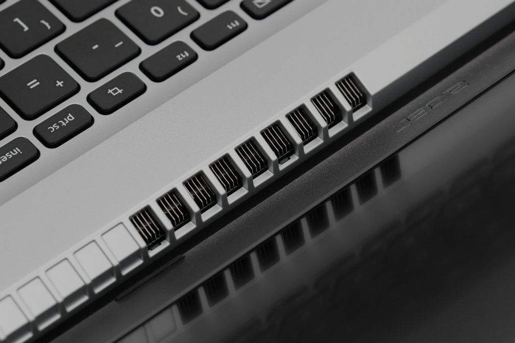 Laptop Acer Aspire 3 A315 59 38PG i3 1215U/8GB/512GB/Win11 (NX.K6TSV.00A) Màu Bạc