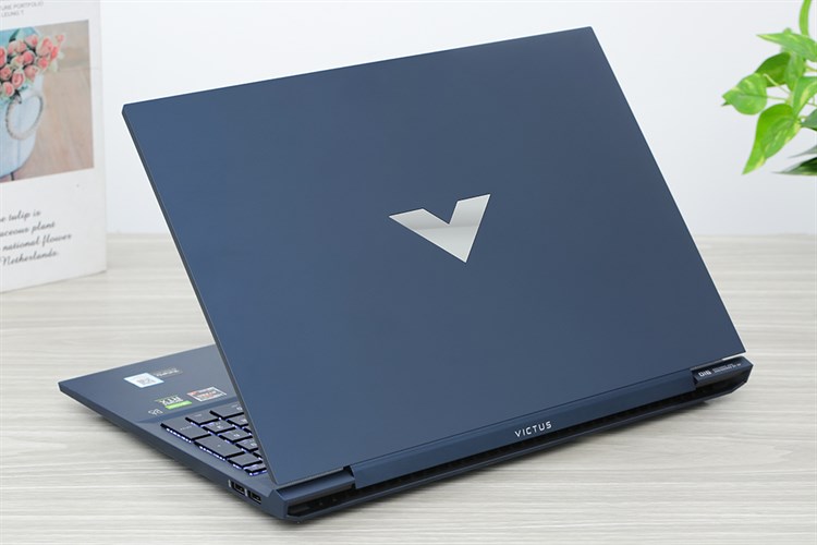 Laptop HP Gaming VICTUS 16 e1102AX R7 6800H/16GB/512GB/4GB RTX3050Ti/144Hz/Win11 (7C139PA) Màu Xanh