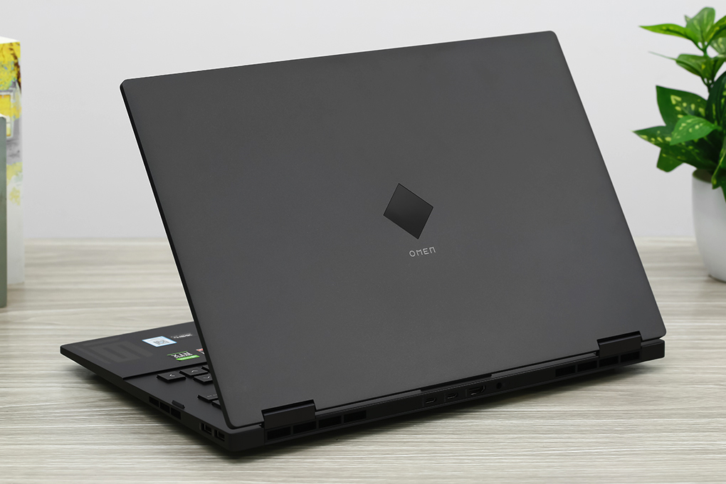Laptop HP Gaming Omen 16 n0087AX R7 6800H/16GB/1TB SSD/6GB RTX3060/165Hz/Win11 (7C0T7PA) Màu Đen