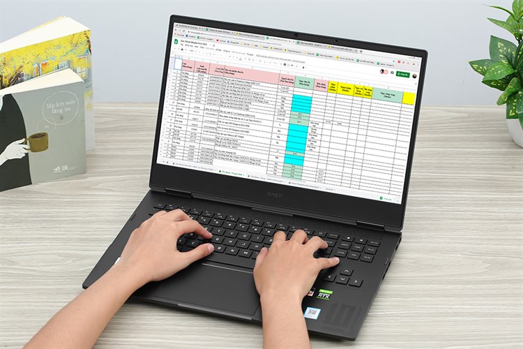 Laptop HP Gaming Omen 16 n0087AX R7 6800H/16GB/1TB SSD/6GB RTX3060/165Hz/Win11 (7C0T7PA) Màu Đen