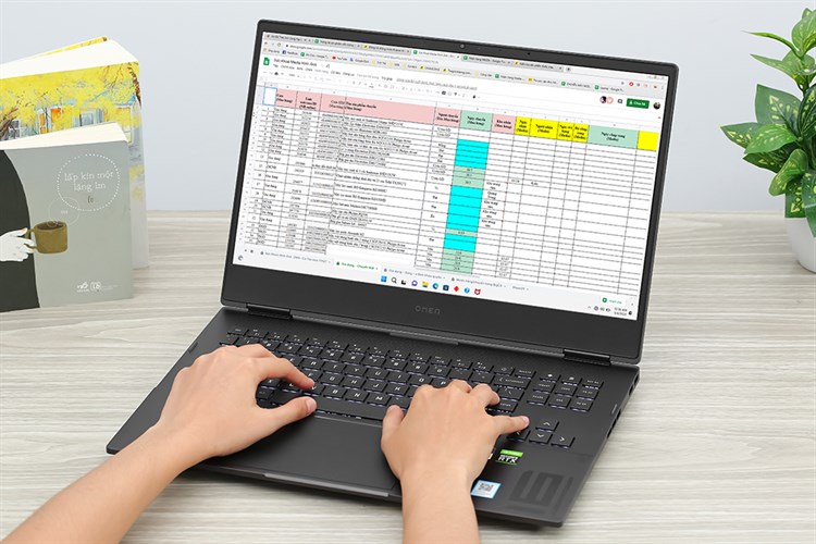 Laptop HP Gaming Omen 16 n0085AX R9 6900HX/32GB/1TB SSD/8GB RTX3070Ti/165Hz/Win11 (7C144PA) Màu Đen