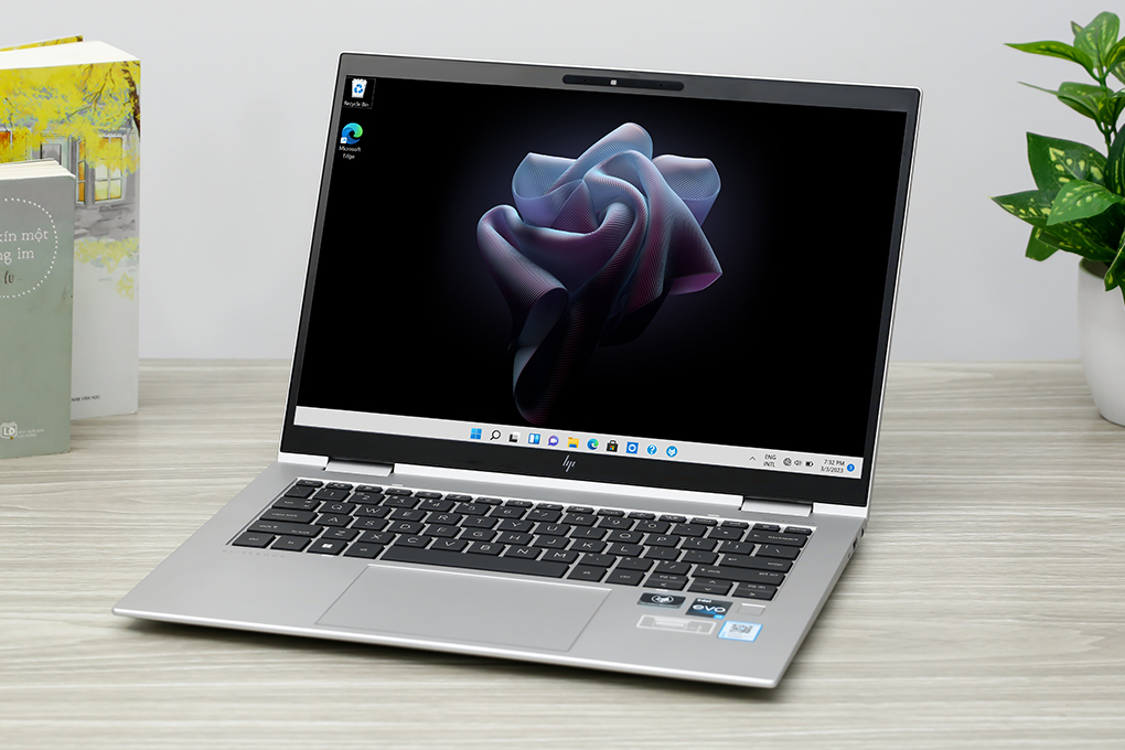 Laptop HP Elitebook X360 1040 G9 i7 1255U/16GB/512GB/Win11 Pro (6Z982PA) Màu Bạc