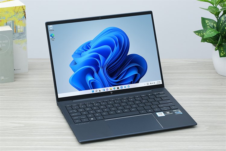 Laptop HP Elitebook Dragonfly G3 i7 1255U/16GB/1TB SSD/Touch/Win11 Pro (6Z980PA) Màu Xanh