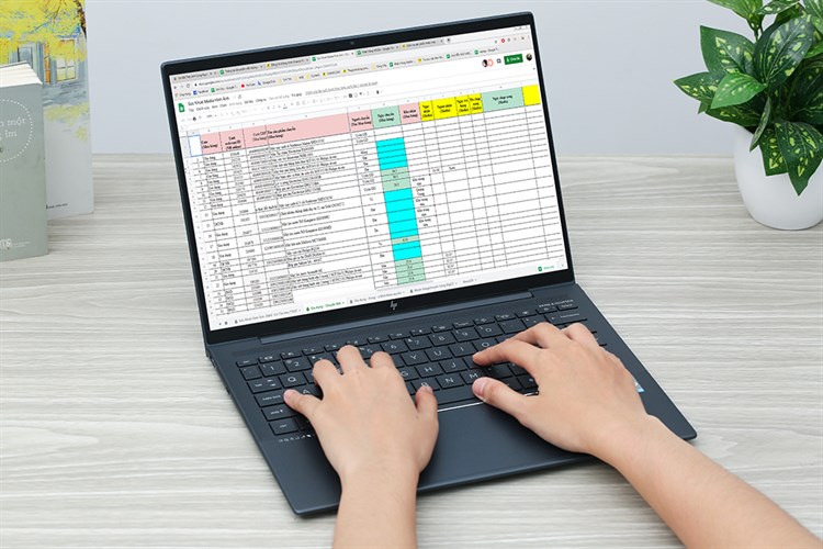 Laptop HP Elitebook Dragonfly G3 i7 1255U/16GB/1TB SSD/Touch/Win11 Pro (6Z980PA) Màu Xanh