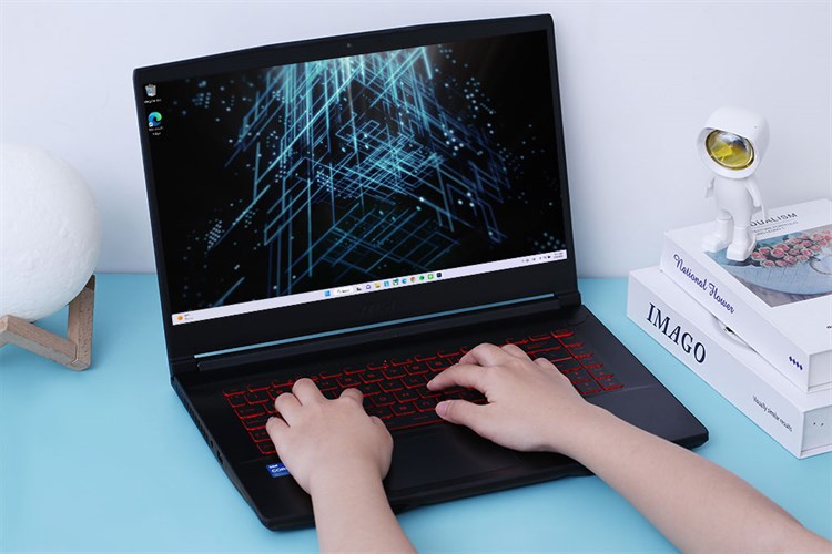 Laptop MSI Gaming GF63 Thin 11UC i5 11400H/8GB/512GB/4GB RTX3050/144Hz/Win11 (1230VN) Màu Đen