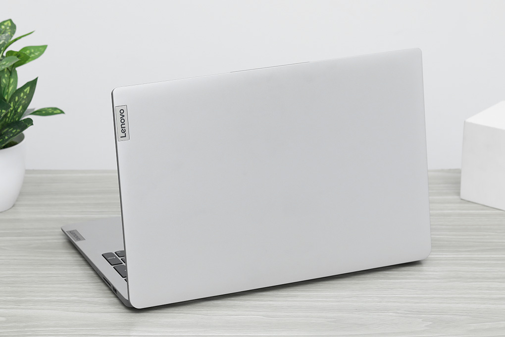 Laptop Lenovo IdeaPad 1 15AMN7 R5 7520U/8GB/256GB/Win11 (82VG0061VN) Màu Xám