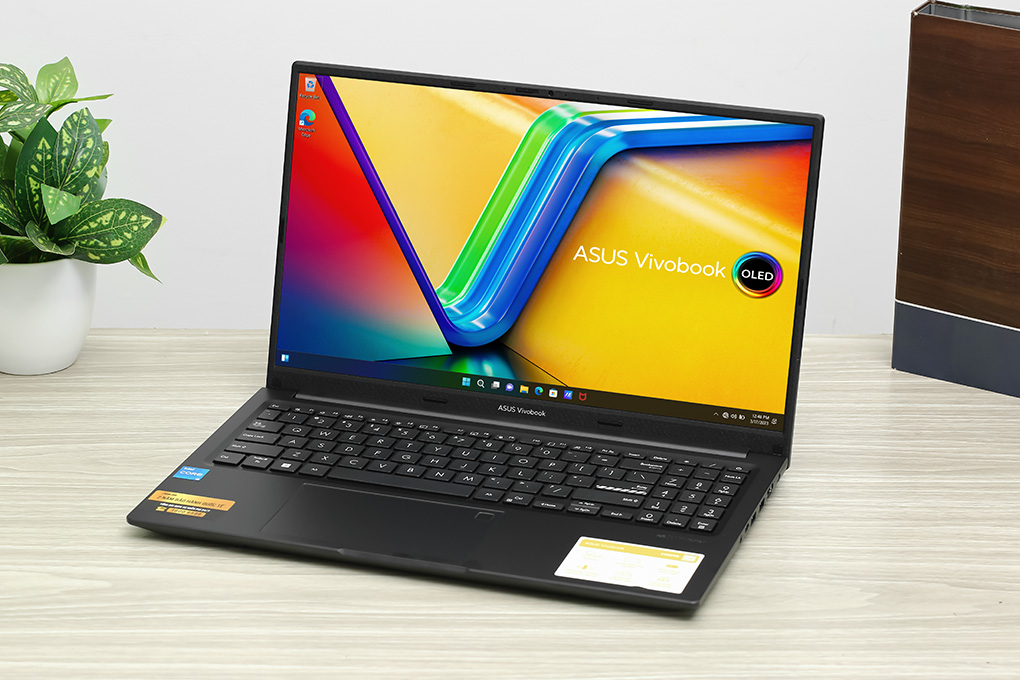 Laptop Asus Vivobook 15 OLED A1505VA i5 13500H/8GB/512GB/Win11 (L1052W) Màu Đen
