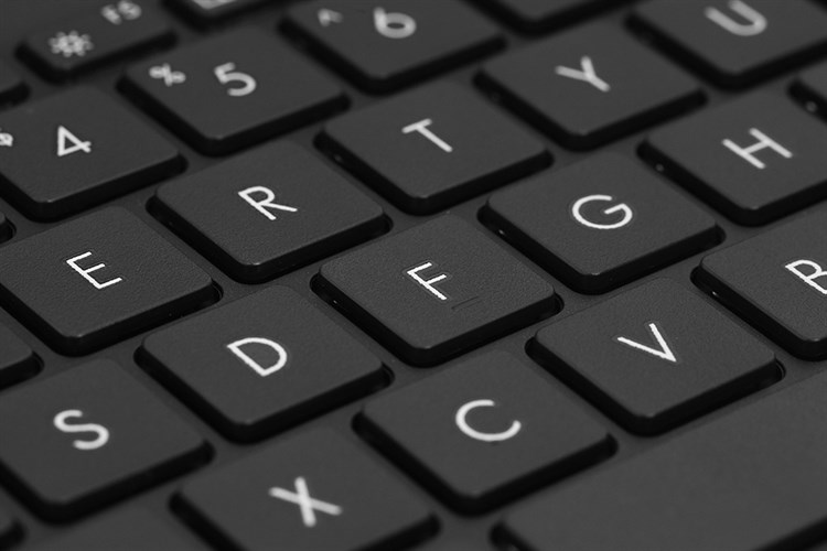 Laptop Asus Vivobook 15 OLED A1505VA i5 13500H/8GB/512GB/Win11 (L1052W) Màu Đen